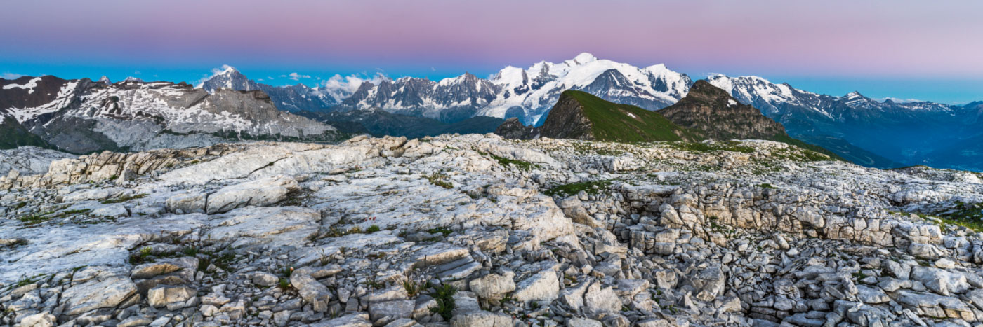 Herve Sentucq - Chaîne du Mont-Blanc depuis le désert du Platé