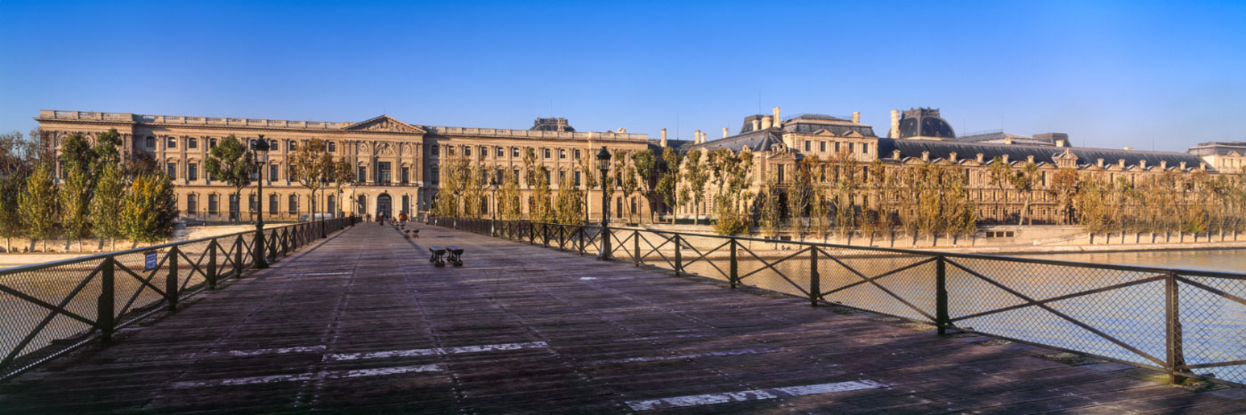 Herve Sentucq - Le Louvre du pont des Arts